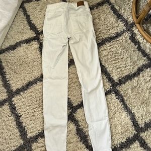 American eagle white skinny jeans size 0 regular